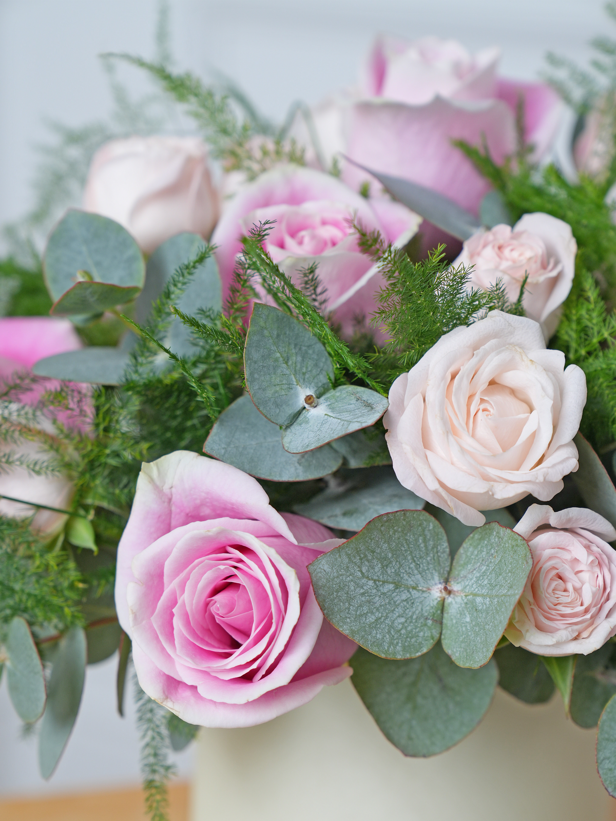 Valentine 9 Pink Roses - Hatbox