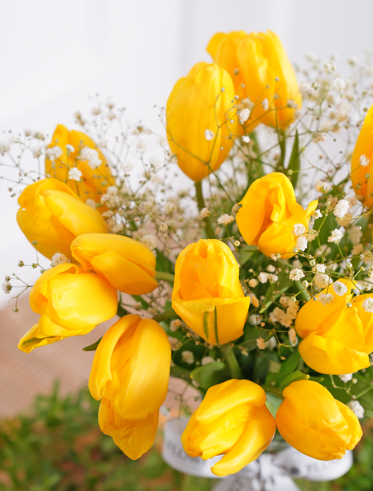 Easter Tulips Sunshine - Vase