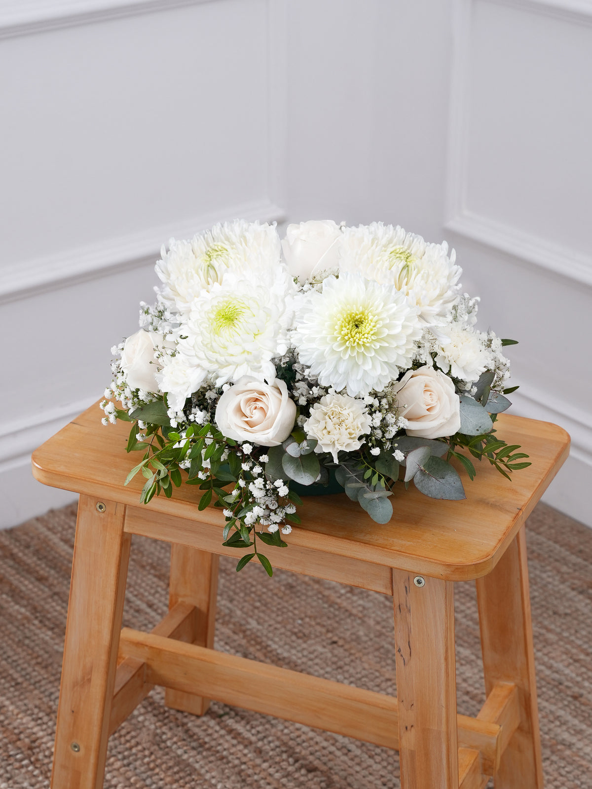 Simply White Posy