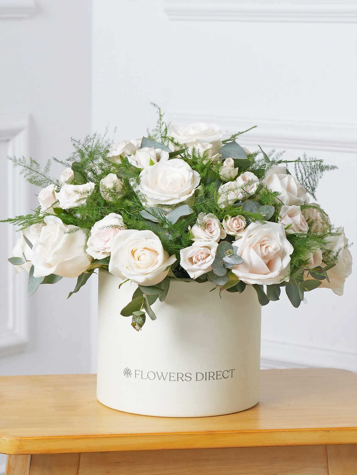 Valentine 12 White Roses - Hatbox