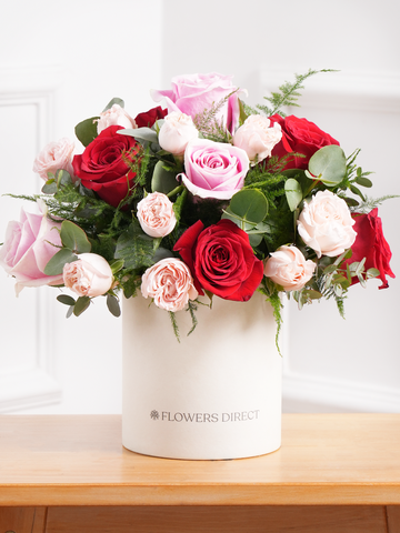 Valentine 9 Red & Pink Rose - Hatbox