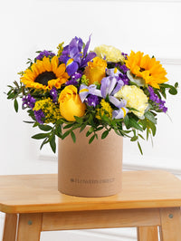 Iris Bliss Hatbox – Meet Iris Bliss — a vibrant hatbox for any occasion. Bursting with Blue Iris,...