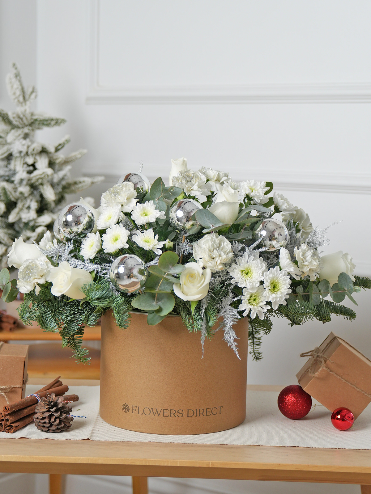 Pure Bliss Christmas Splendor Hatbox