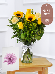 Sunflower Vase Gift Set – The Sunny Day Floral Arrangement is a vibrant and cheerful mix of sunflowers, yellow...