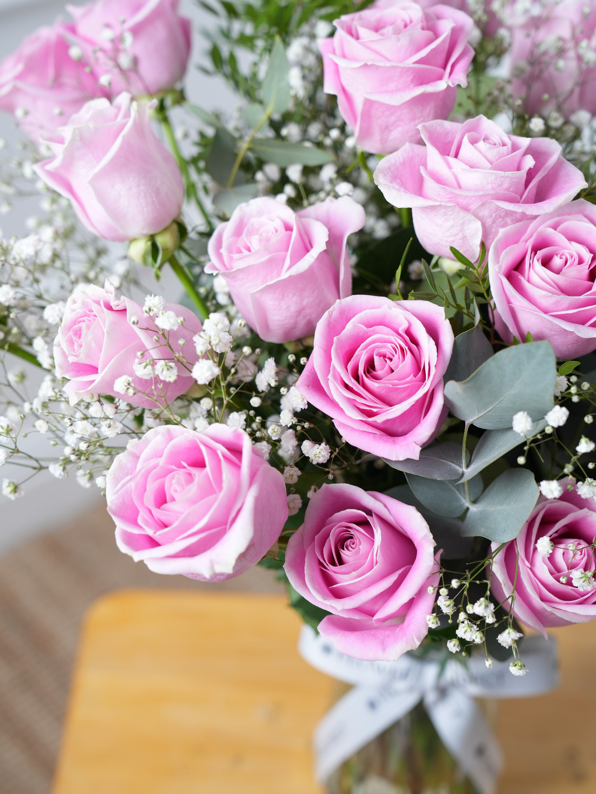 24 Long Stem Pink Roses - Vase