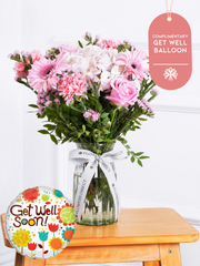 Sweetheart - Vase with Free Get Well Balloon – Express your love and affection with our "Sweetheart" arrangement, featuring delicate pink hydrangeas, vibrant...