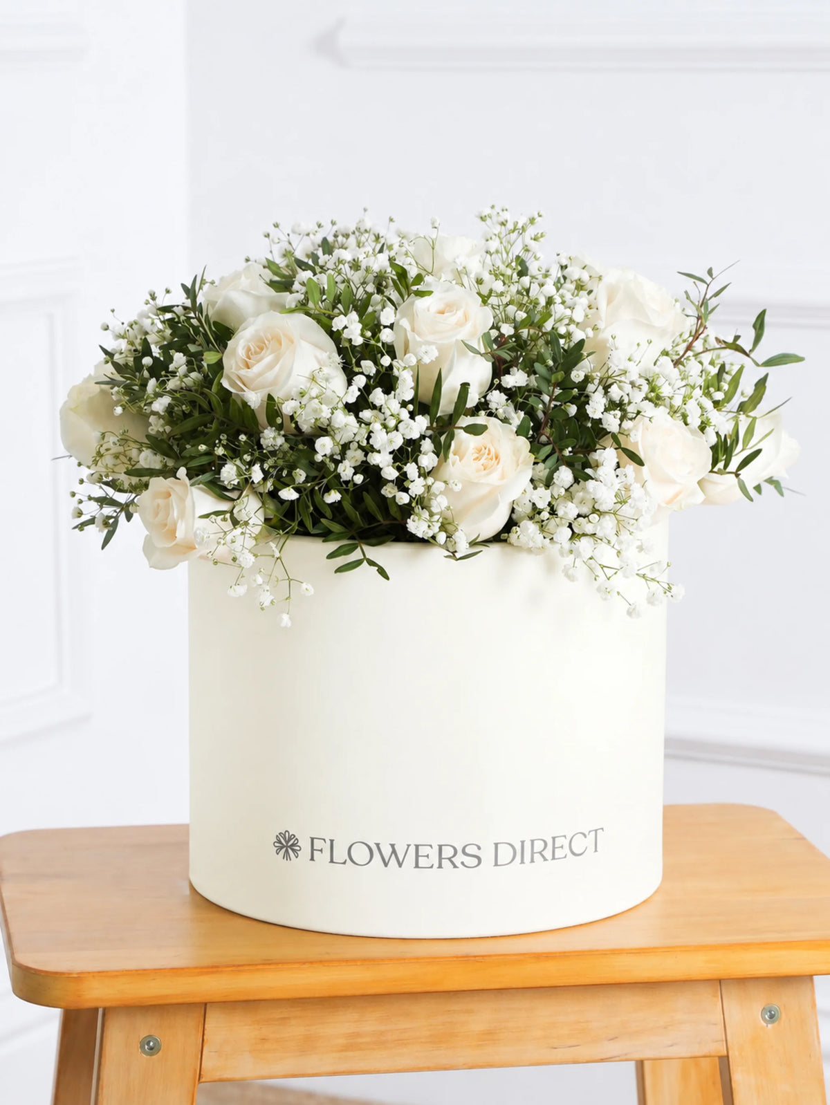 White Roses Hatbox